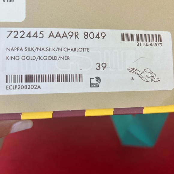 Gucci x Adidas gold metallic slides NWT 39&40 avail - Picture 9 of 12